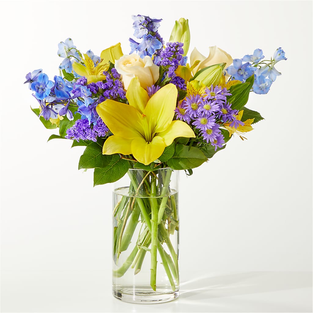 Limoncello Bouquet – Charlynda Fleuriste, Sherbrooke PQ