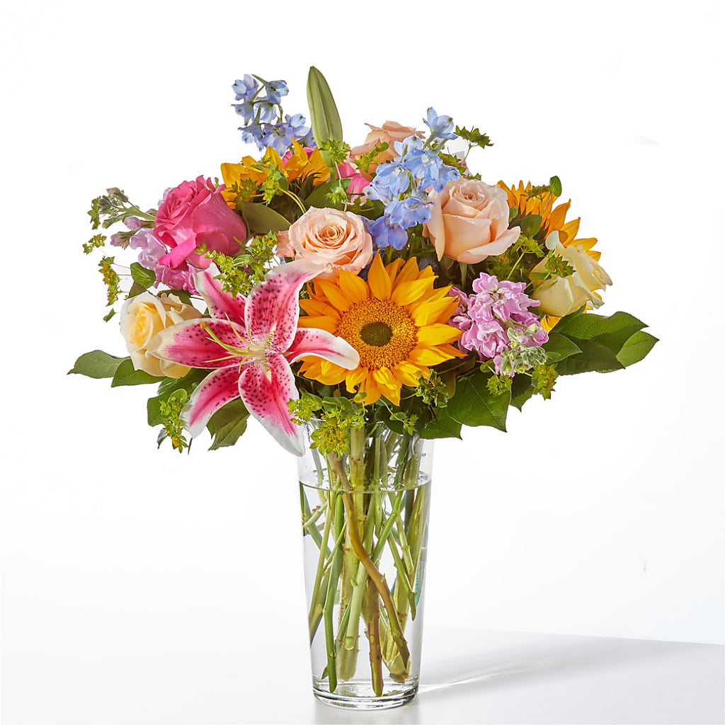 Dreamy Meadows Bouquet – Charlynda Fleuriste, Sherbrooke PQ