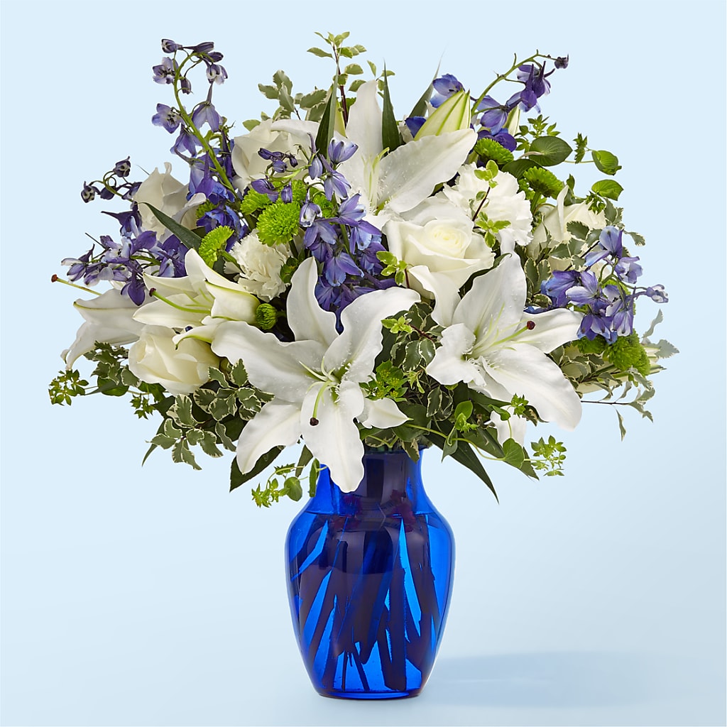 Santorini Bouquet – Charlynda Fleuriste, Sherbrooke PQ