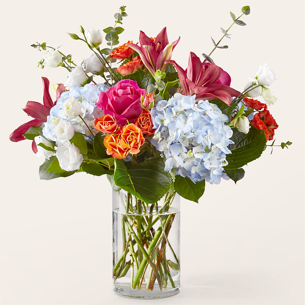 Awestruck Luxury Bouquet – Charlynda Fleuriste, Sherbrooke PQ