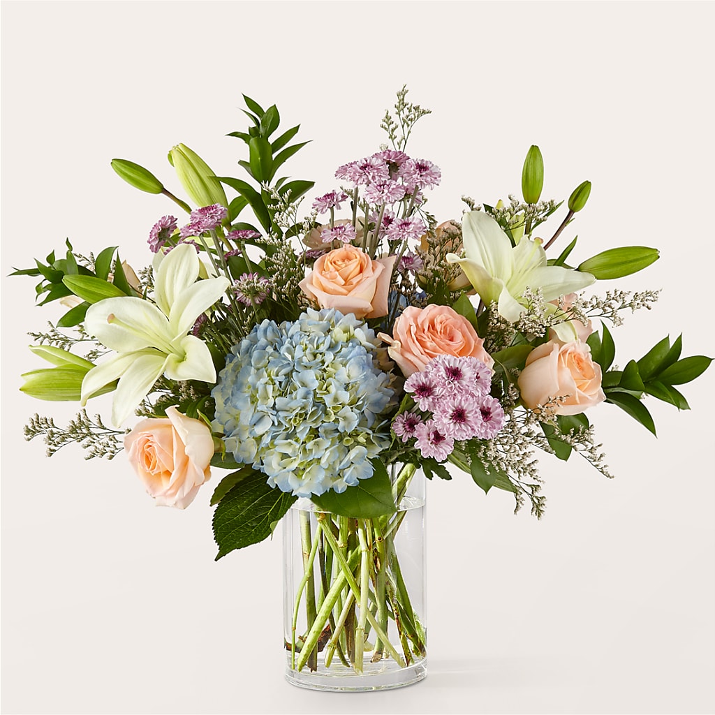 Slow Mornings Bouquet – Charlynda Fleuriste, Sherbrooke PQ