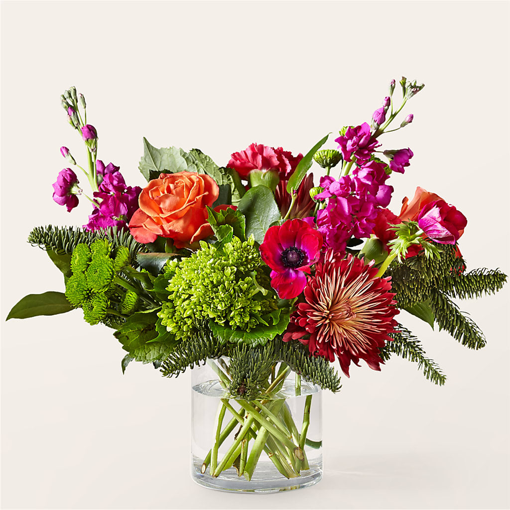 All the Tinsel Bouquet – Charlynda Fleuriste, Sherbrooke PQ