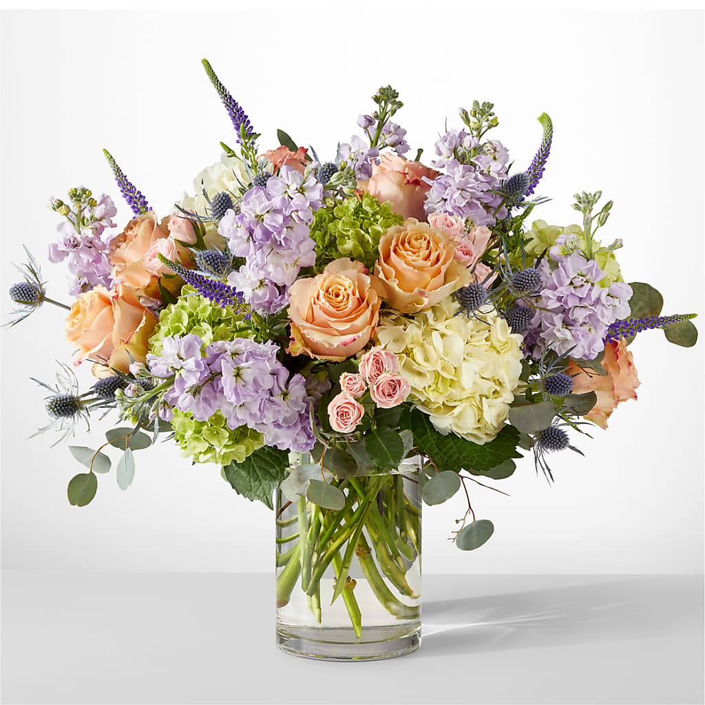 Porch Swing Bouquet – Charlynda Fleuriste, Sherbrooke PQ