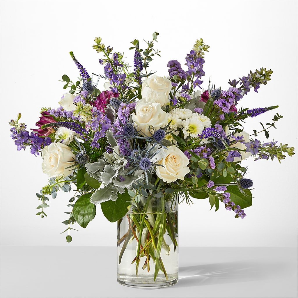 Shooting Star Bouquet – Charlynda Fleuriste, Sherbrooke PQ