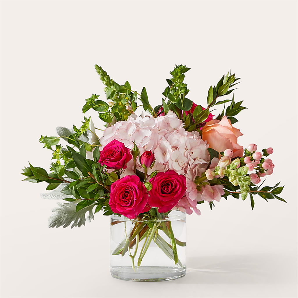 Glitz & Glam Bouquet – Charlynda Fleuriste, Sherbrooke PQ
