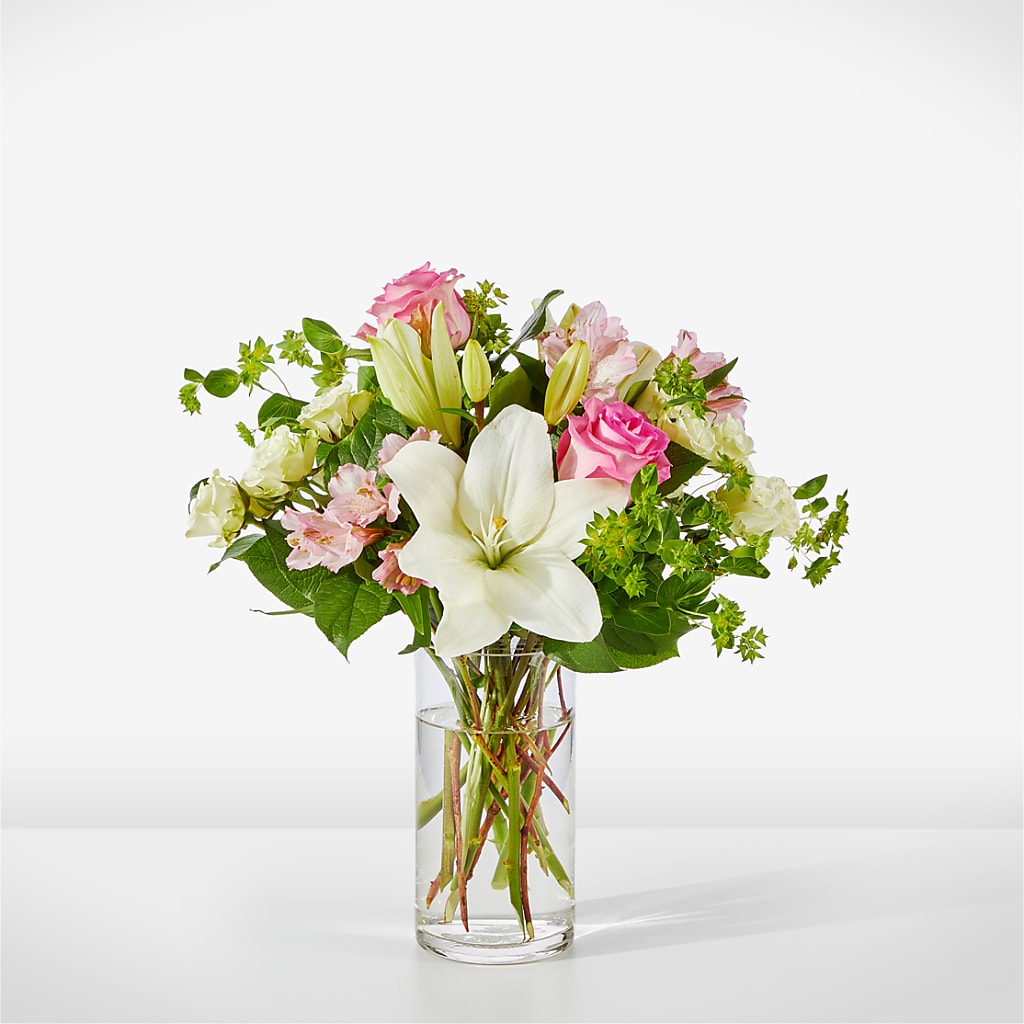 Fondly Bouquet – Charlynda Fleuriste, Sherbrooke PQ