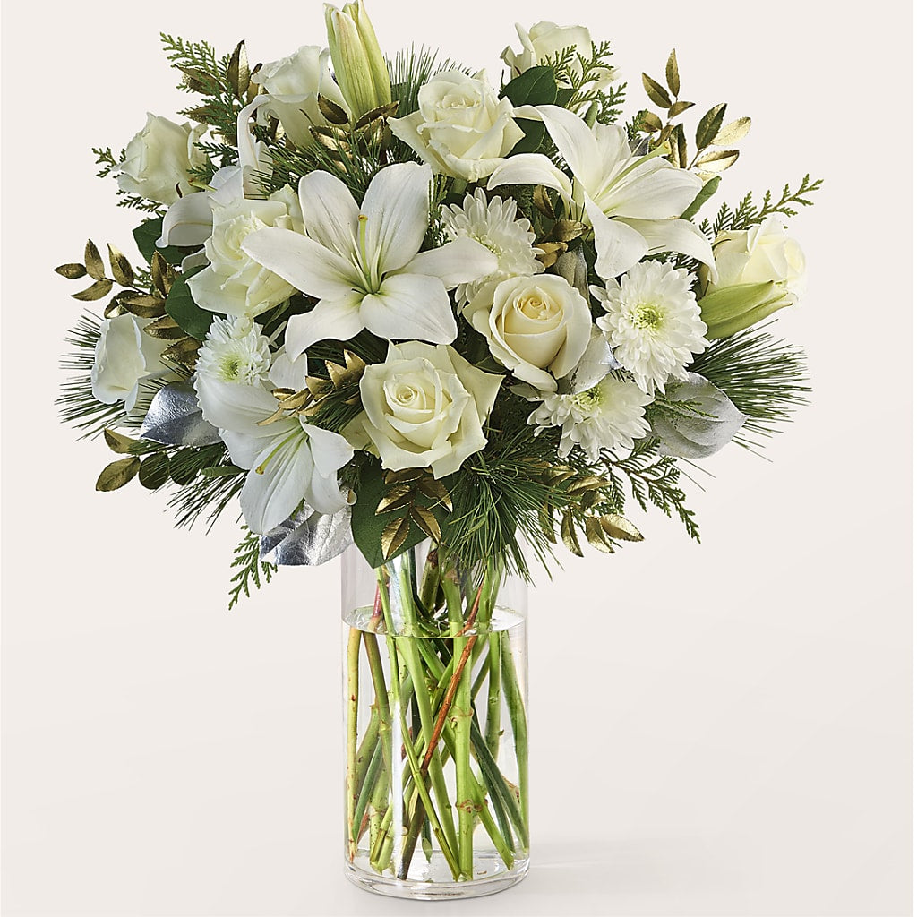 Wintry Mix Bouquet – Charlynda Fleuriste, Sherbrooke PQ
