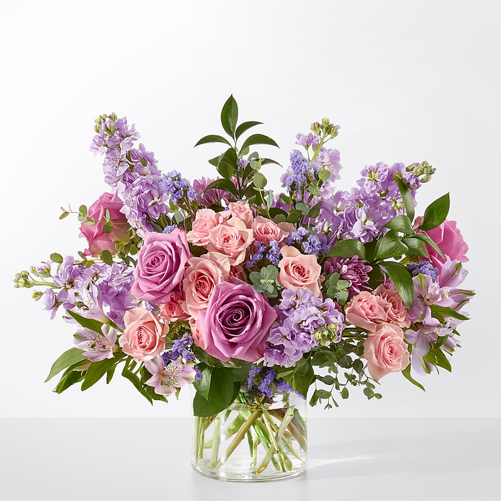 Cloud Nine Bouquet – Charlynda Fleuriste, Sherbrooke PQ