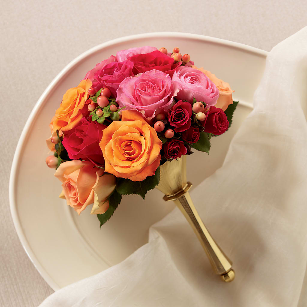 Bright Promise Bouquet – Charlynda Fleuriste, Sherbrooke PQ