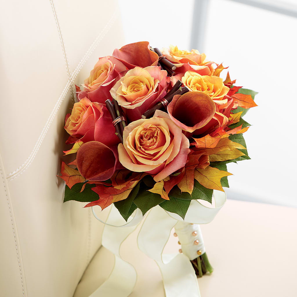 Love Everlasting Bouquet – Charlynda Fleuriste, Sherbrooke PQ
