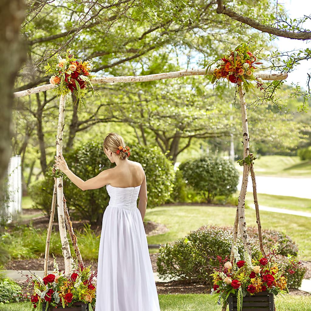 Arbor of Love Archway – Charlynda Fleuriste, Sherbrooke PQ