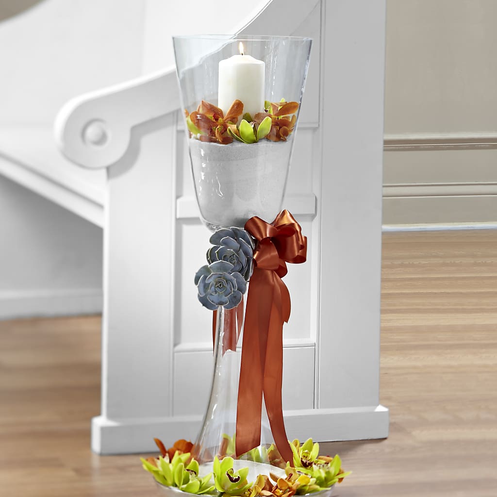 Matrimony Pew Decor – Charlynda Fleuriste, Sherbrooke PQ