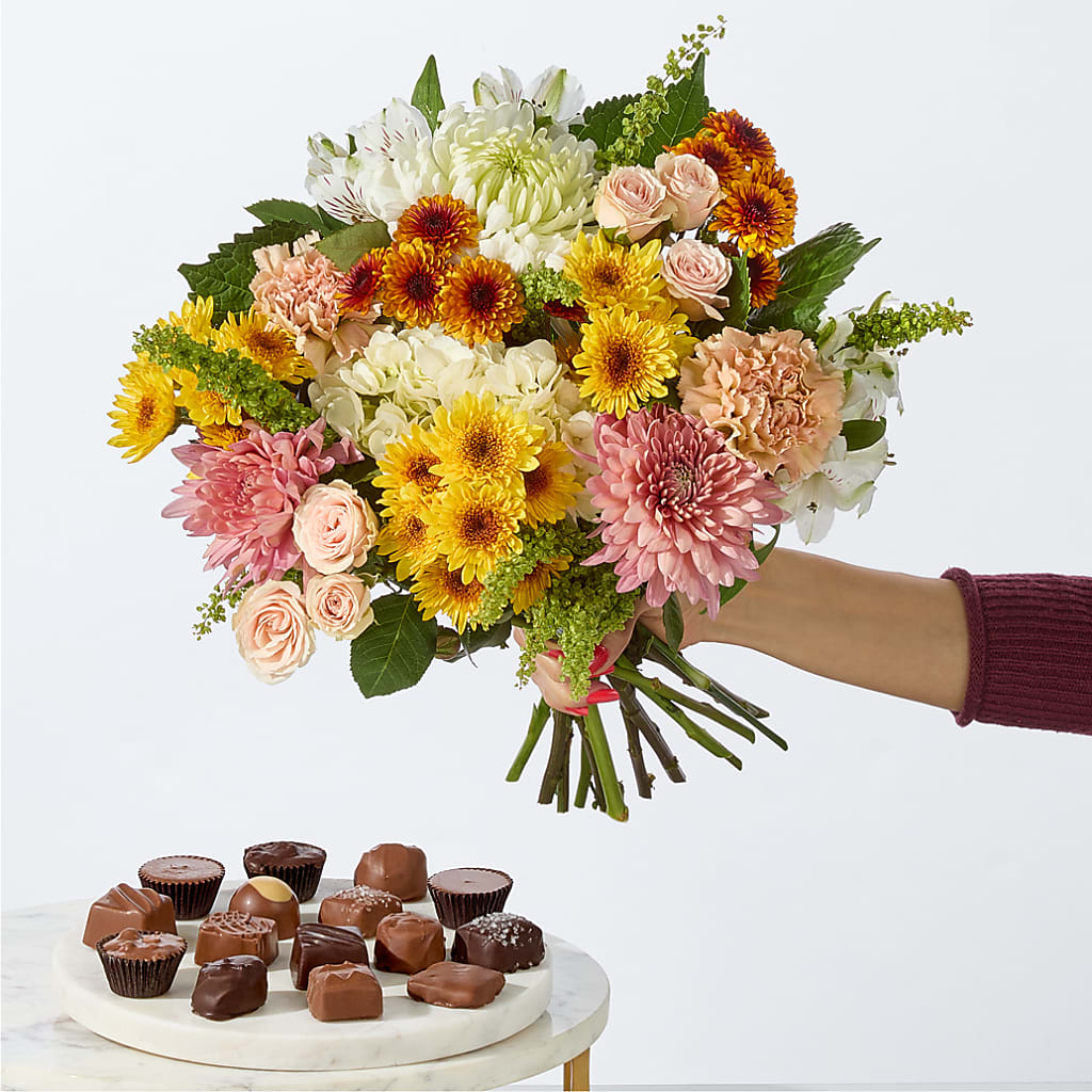 Fall Celebration Bouquet –  Charlynda Fleuriste, Sherbrooke PQ