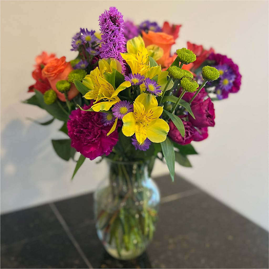 Bold & Bright – A Florist Original –  Charlynda Fleuriste, Sherbrooke PQ