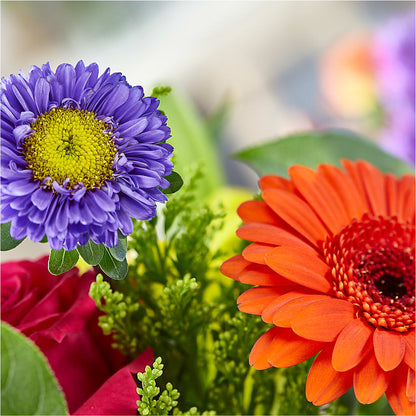 Bold & Bright – A Florist Original –  Charlynda Fleuriste, Sherbrooke PQ