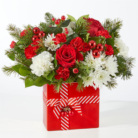 Presents Under the Tree Bouquet –  Charlynda Fleuriste, Sherbrooke PQ