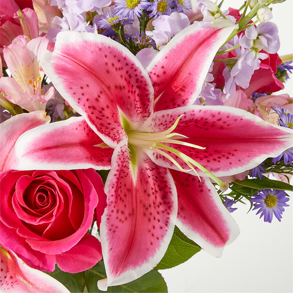 Pressing Petals Bouquet –  Charlynda Fleuriste, Sherbrooke PQ