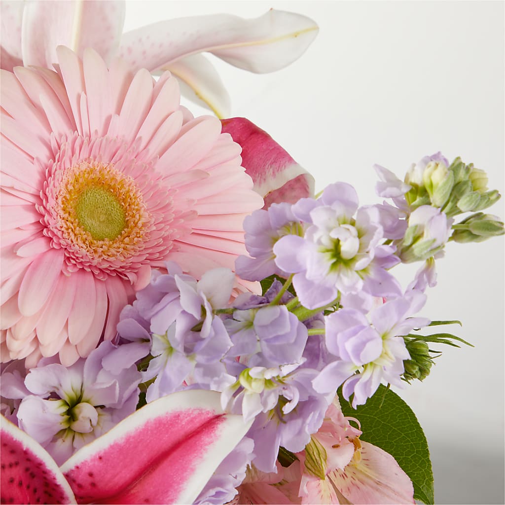 The Teahouse Bouquet –  Charlynda Fleuriste, Sherbrooke PQ
