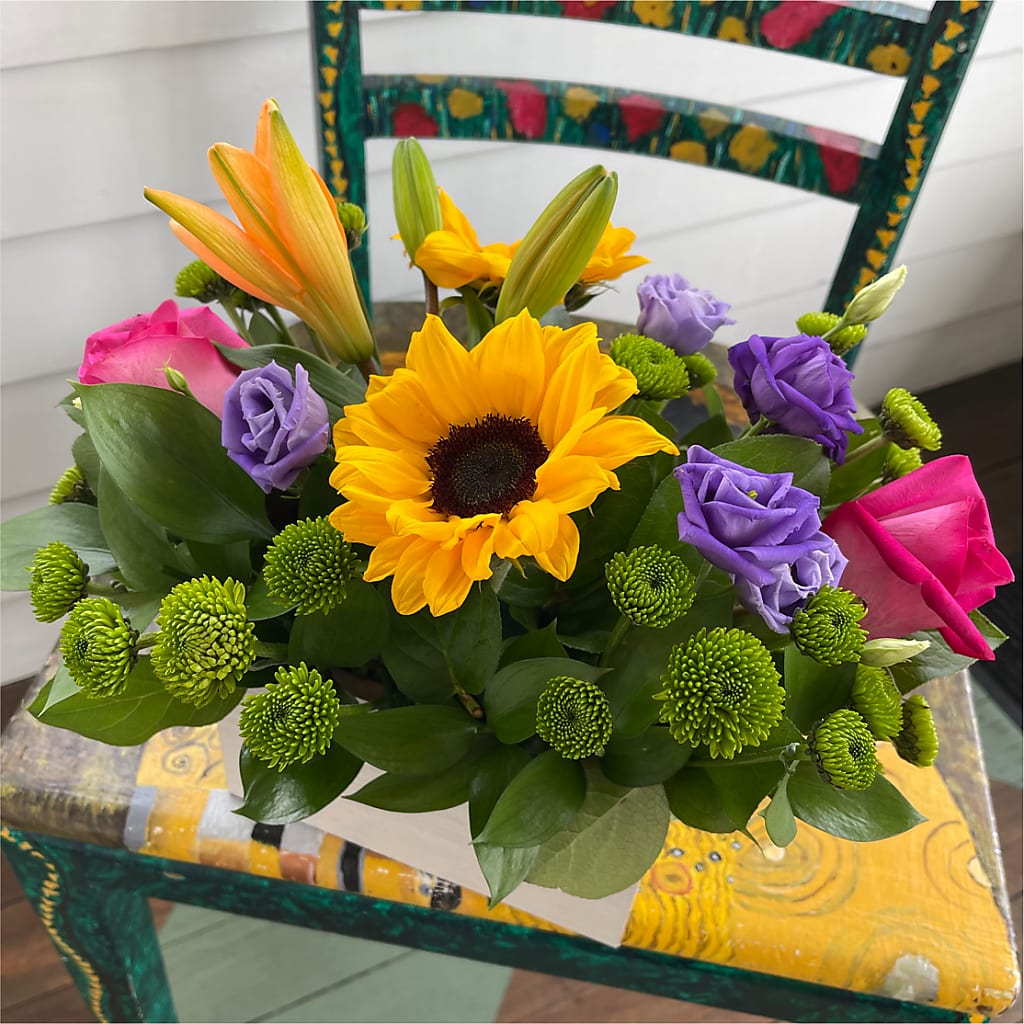 Best Day Box Bouquet –  Charlynda Fleuriste, Sherbrooke PQ