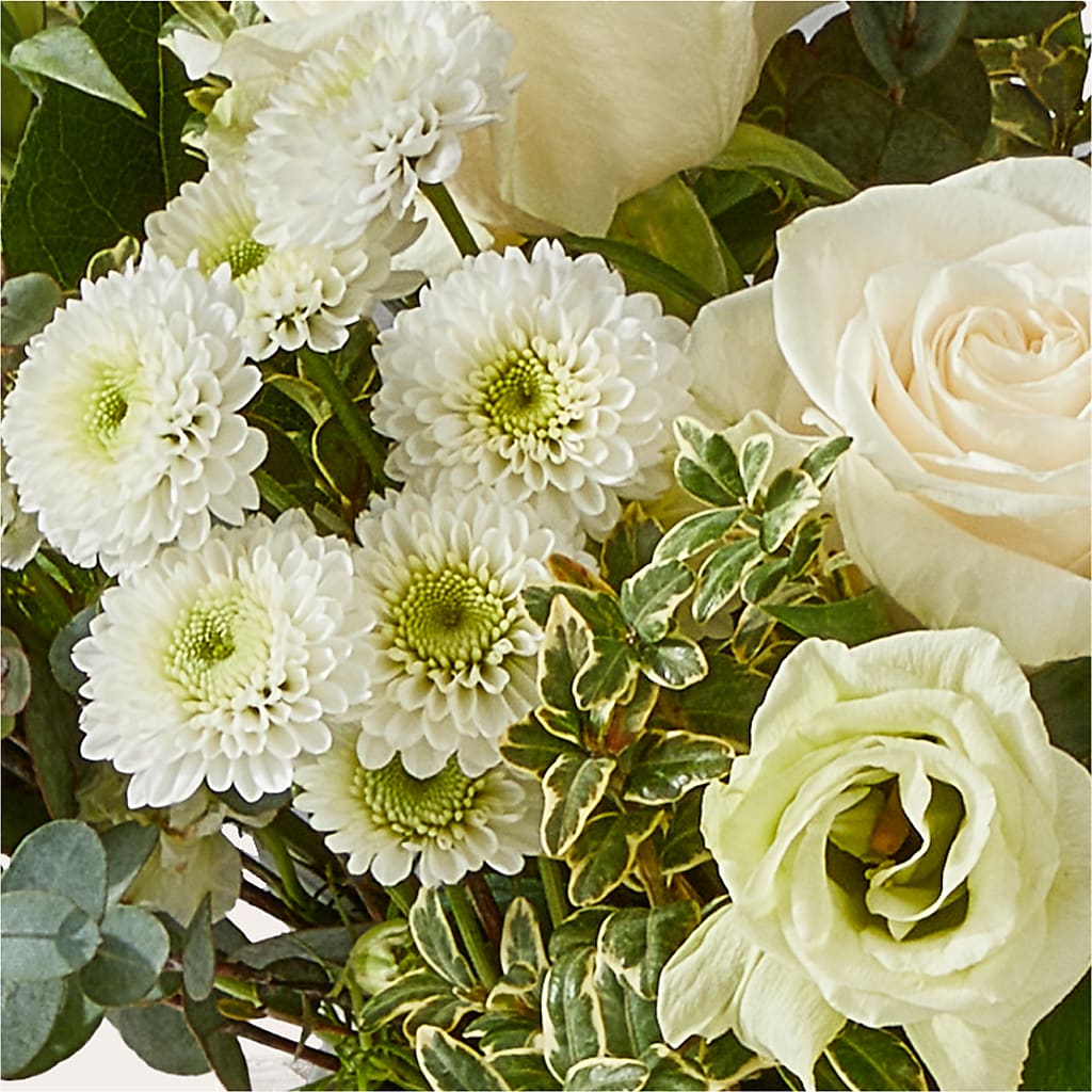 Cashmere Bouquet –  Charlynda Fleuriste, Sherbrooke PQ