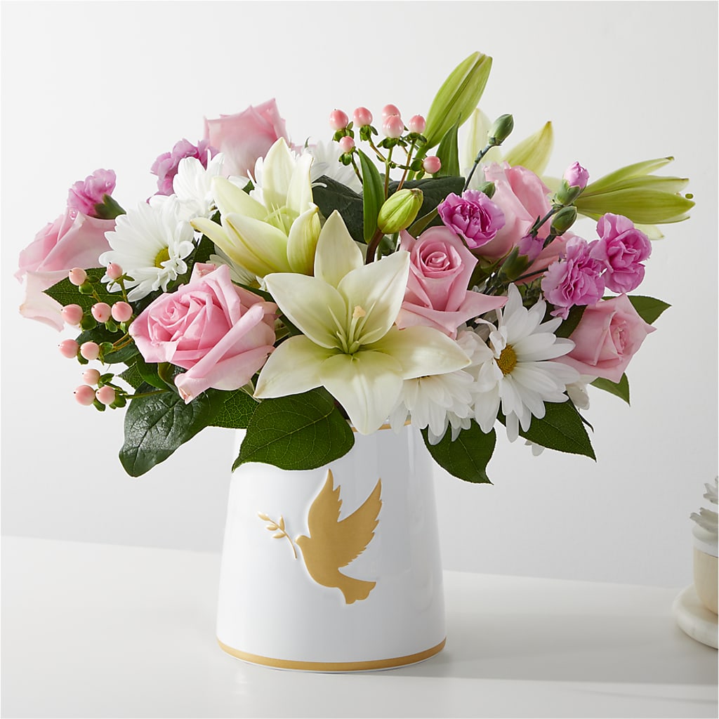 Meaningful Memories Bouquet –  Charlynda Fleuriste, Sherbrooke PQ