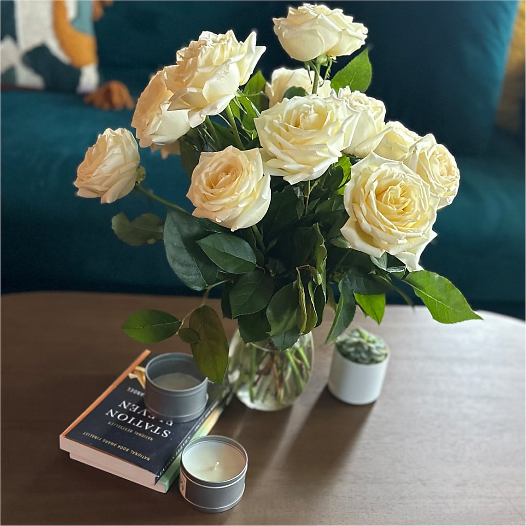 Long Stem Yellow Rose Bouquet –  Charlynda Fleuriste, Sherbrooke PQ