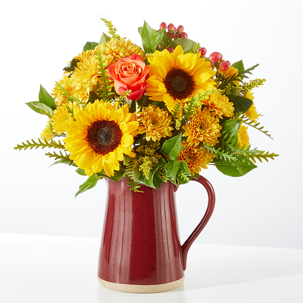 Scents of Autumn Bouquet –  Charlynda Fleuriste, Sherbrooke PQ