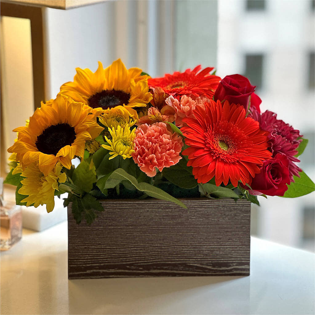 Autumn Orchard Bouquet –  Charlynda Fleuriste, Sherbrooke PQ