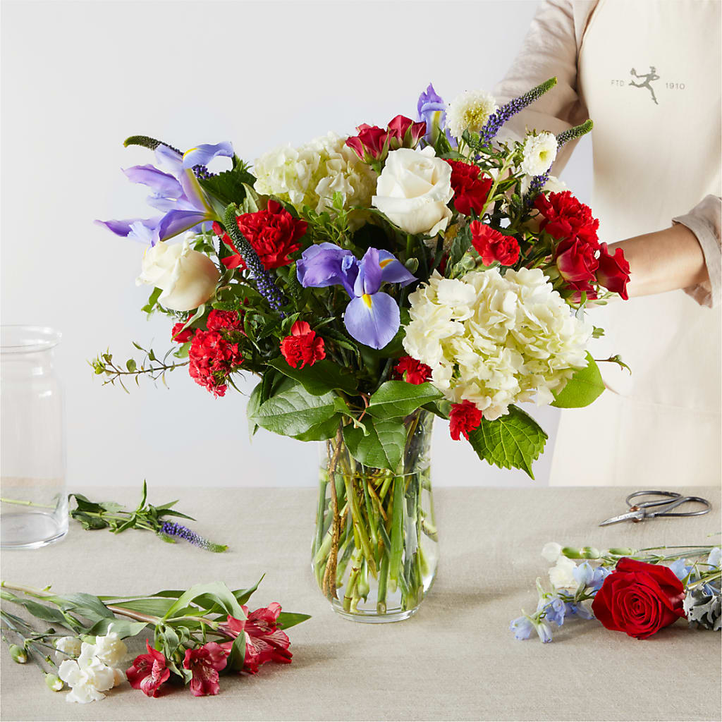 Star Spangled - A Florist Original –  Charlynda Fleuriste, Sherbrooke PQ