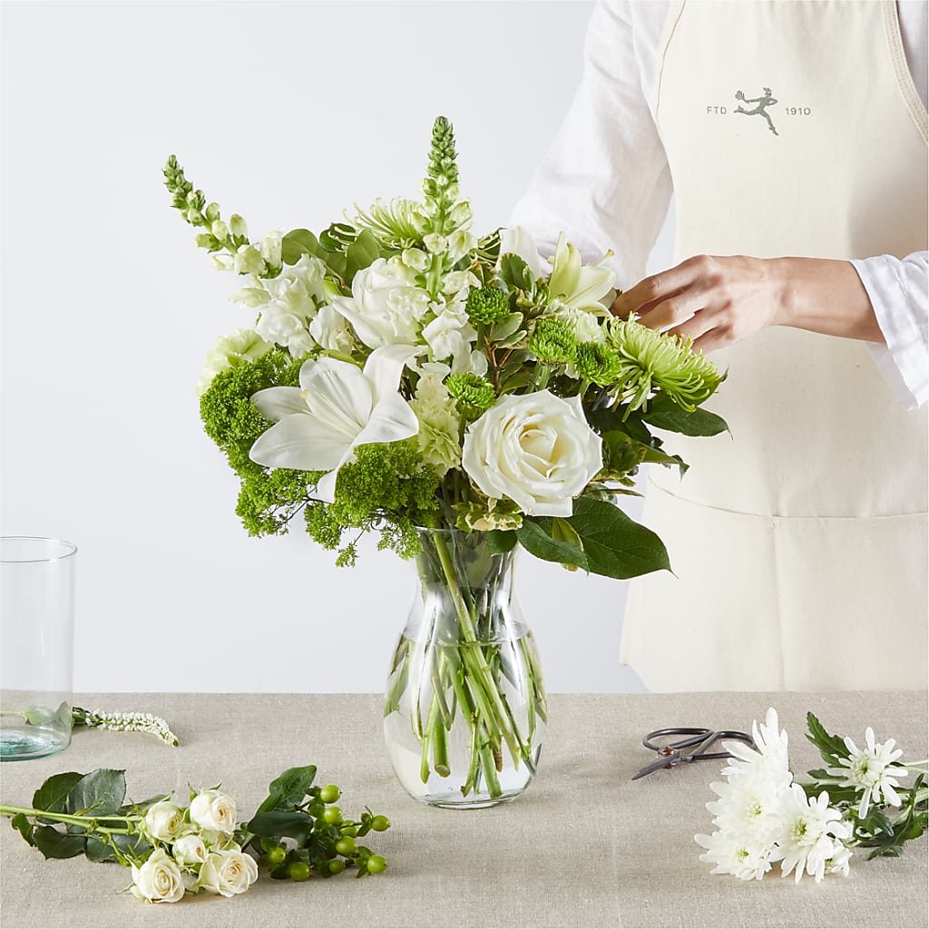 Irish Garden - A Florist Original –  Charlynda Fleuriste, Sherbrooke PQ