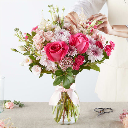 Pink Ribbon - A Florist Original –  Charlynda Fleuriste, Sherbrooke PQ