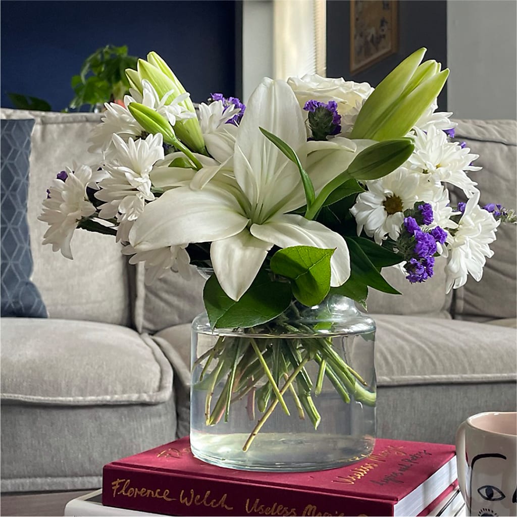 Beyond Blue Bouquet –  Charlynda Fleuriste, Sherbrooke PQ