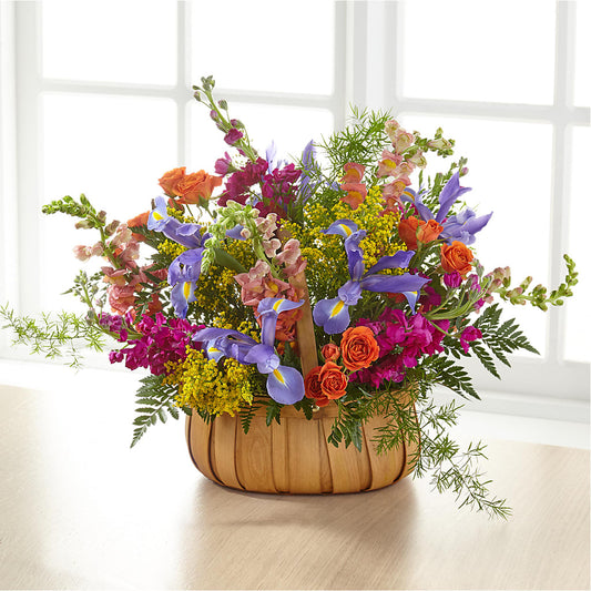 Garden of Life Basket –  Charlynda Fleuriste, Sherbrooke PQ