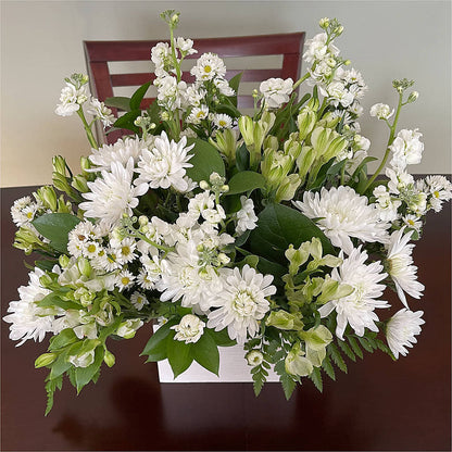 Eternal Affection Arrangement –  Charlynda Fleuriste, Sherbrooke PQ