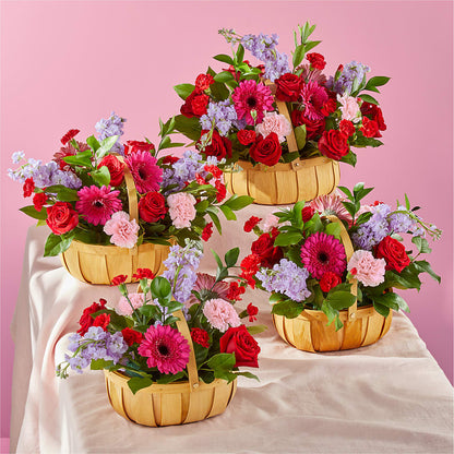 Pink Picnic Basket –  Charlynda Fleuriste, Sherbrooke PQ