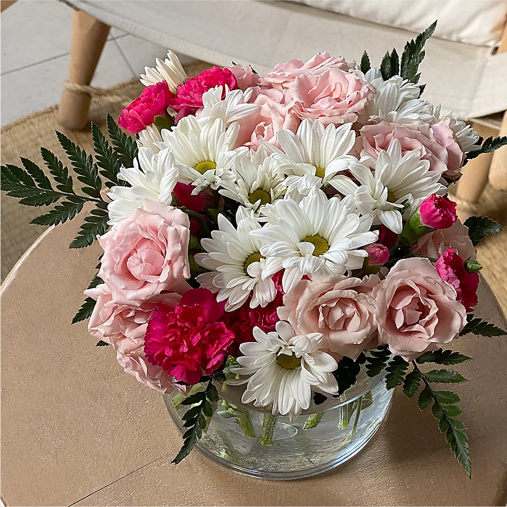 Sweet Surprises® Bouquet –  Charlynda Fleuriste, Sherbrooke PQ