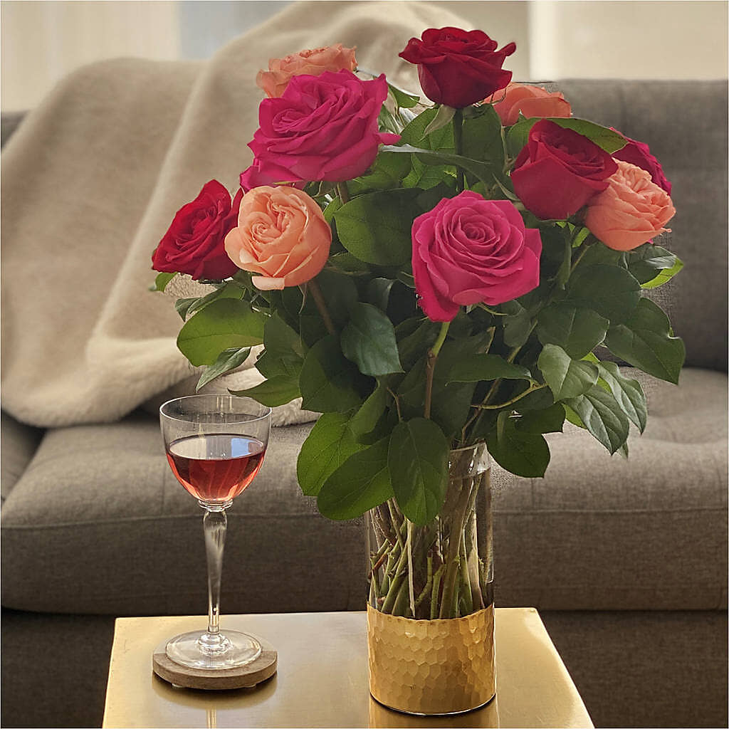 Ever After Rose Bouquet –  Charlynda Fleuriste, Sherbrooke PQ
