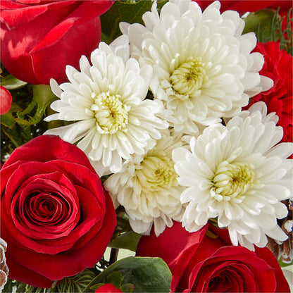Snow Angel Bouquet –  Charlynda Fleuriste, Sherbrooke PQ