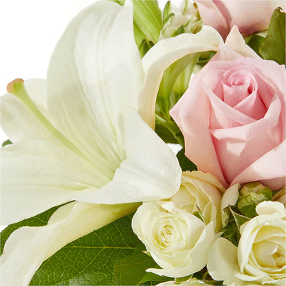 Kindhearted Bouquet –  Charlynda Fleuriste, Sherbrooke PQ