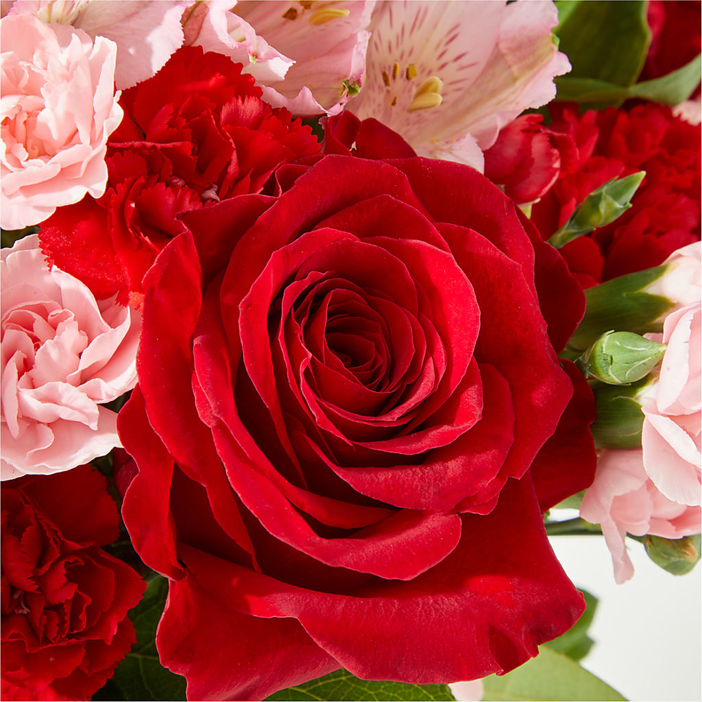 Candy Kisses Bouquet –  Charlynda Fleuriste, Sherbrooke PQ