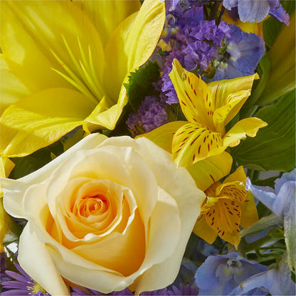 Limoncello Bouquet –  Charlynda Fleuriste, Sherbrooke PQ