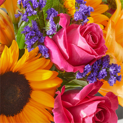 Joyful Bouquet –  Charlynda Fleuriste, Sherbrooke PQ