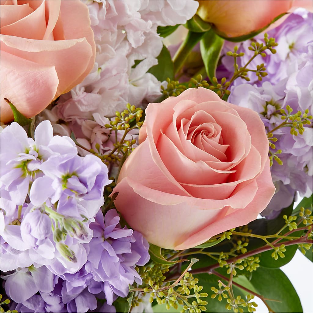 Embraced Bouquet –  Charlynda Fleuriste, Sherbrooke PQ