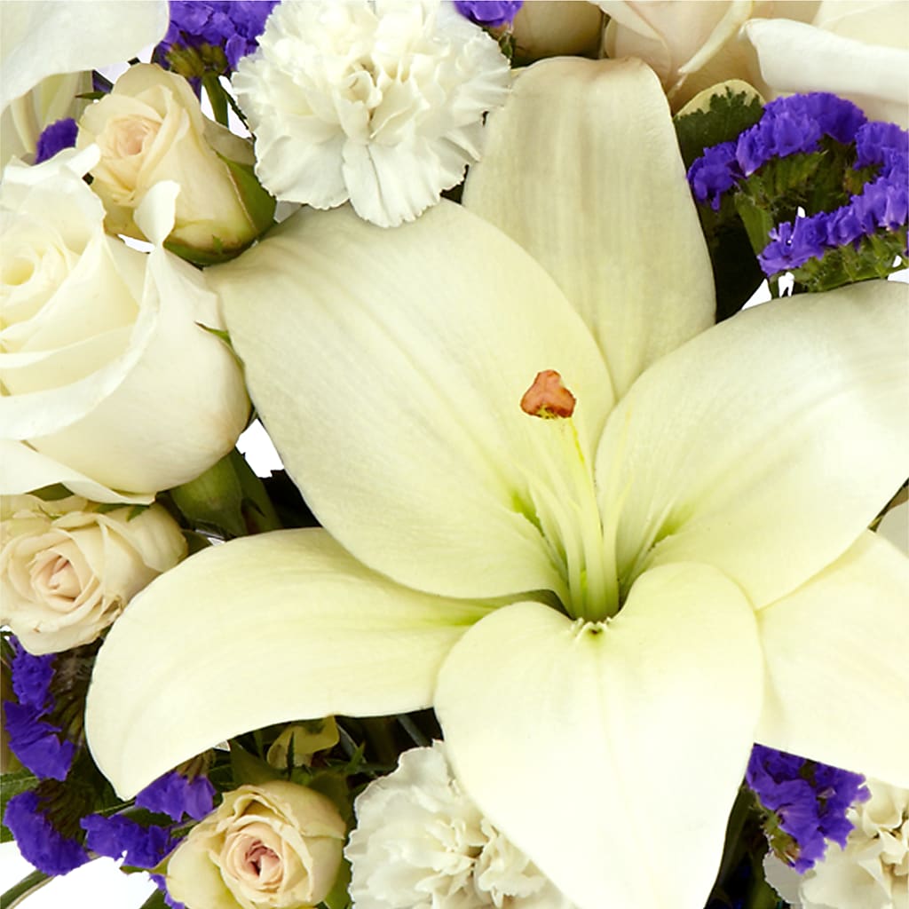 Sapphire Rush Bouquet –  Charlynda Fleuriste, Sherbrooke PQ