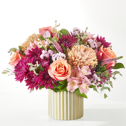 Berry Cobbler Bouquet with Ivory Vase –  Charlynda Fleuriste, Sherbrooke PQ