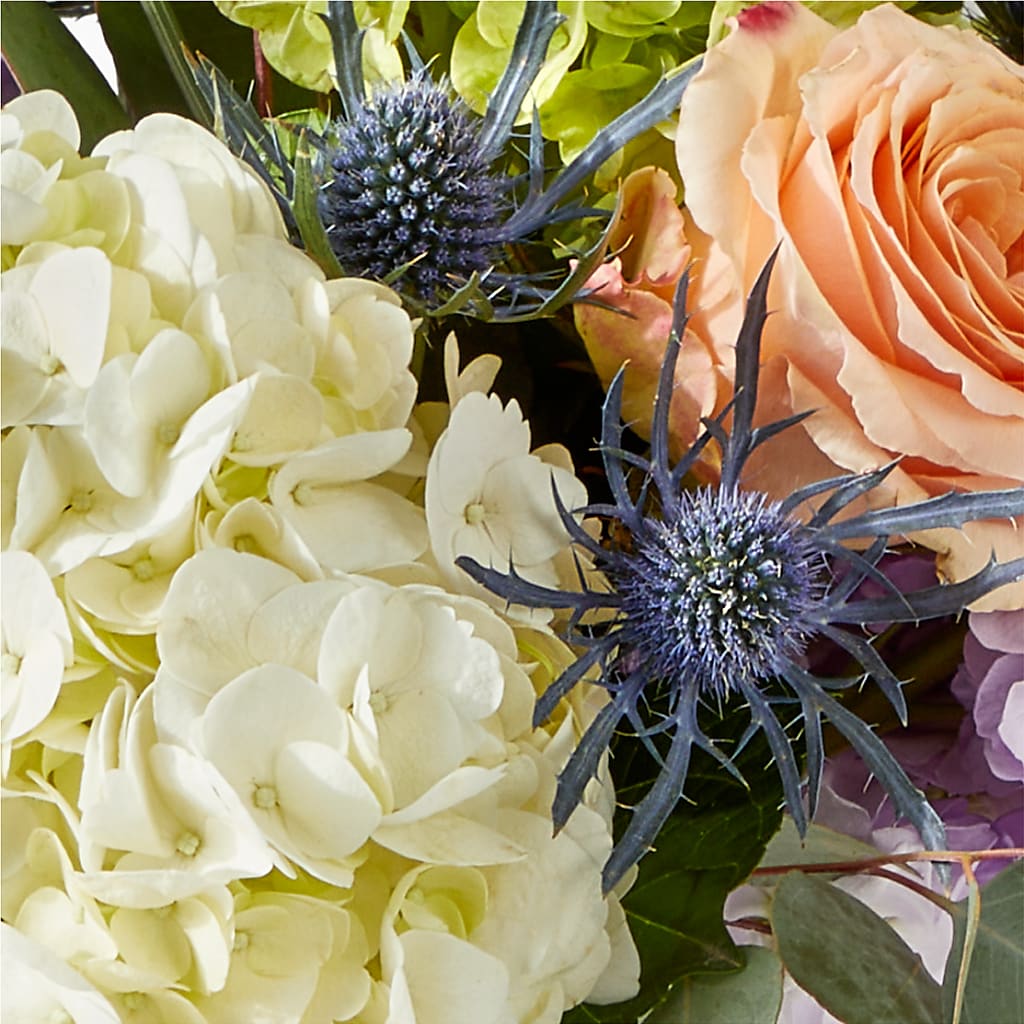 Porch Swing Bouquet –  Charlynda Fleuriste, Sherbrooke PQ