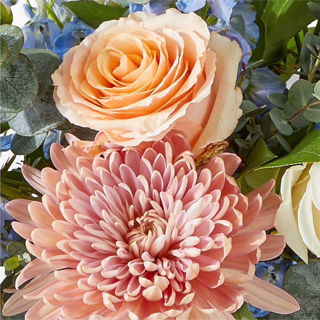 Inspired Bouquet –  Charlynda Fleuriste, Sherbrooke PQ