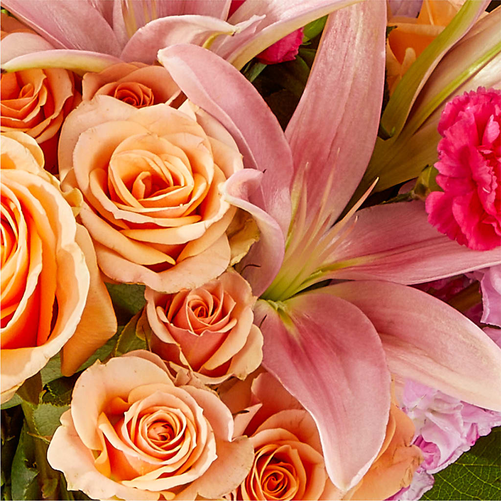 Bisous Bouquet –  Charlynda Fleuriste, Sherbrooke PQ