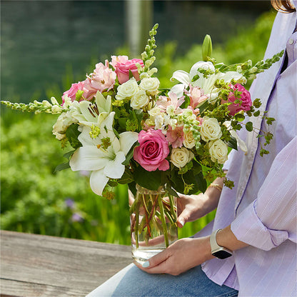 Fondly Bouquet –  Charlynda Fleuriste, Sherbrooke PQ