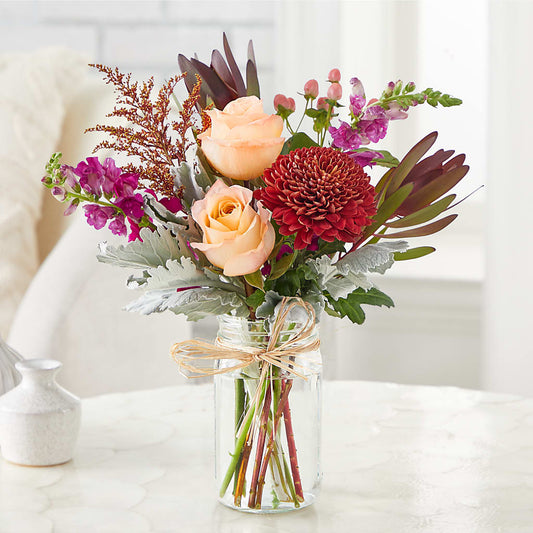 Moody Hues Bouquet –  Charlynda Fleuriste, Sherbrooke PQ